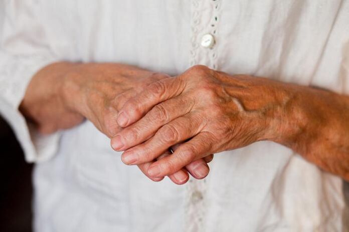 Ձեռքերի հոդերի ցավը հաճախ անհանգստացնում է տարեց մարդկանց
